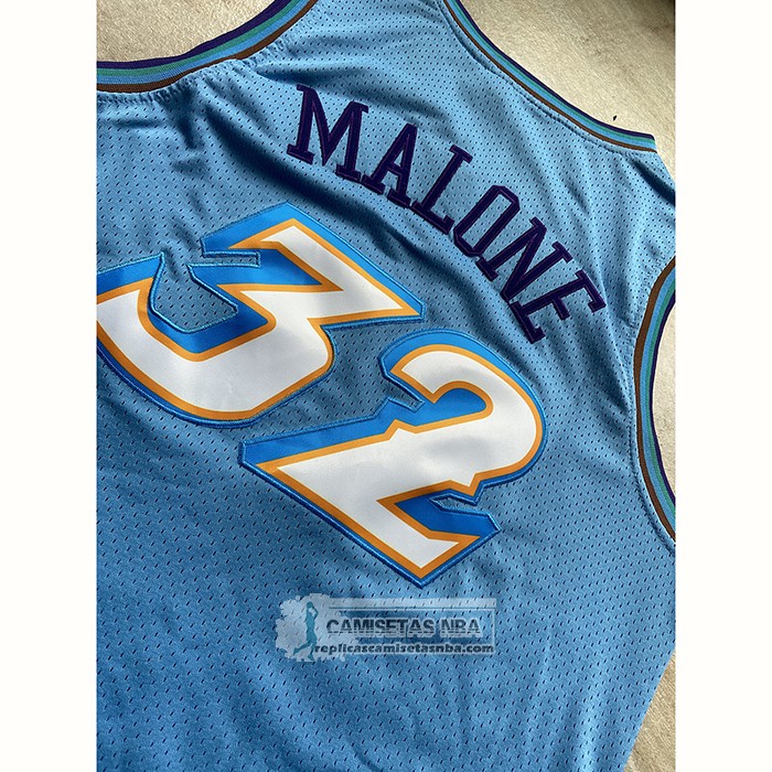 Camiseta Utah Jazz Karl Malone NO 32 Mitchell & Ness 1996-97 Azul